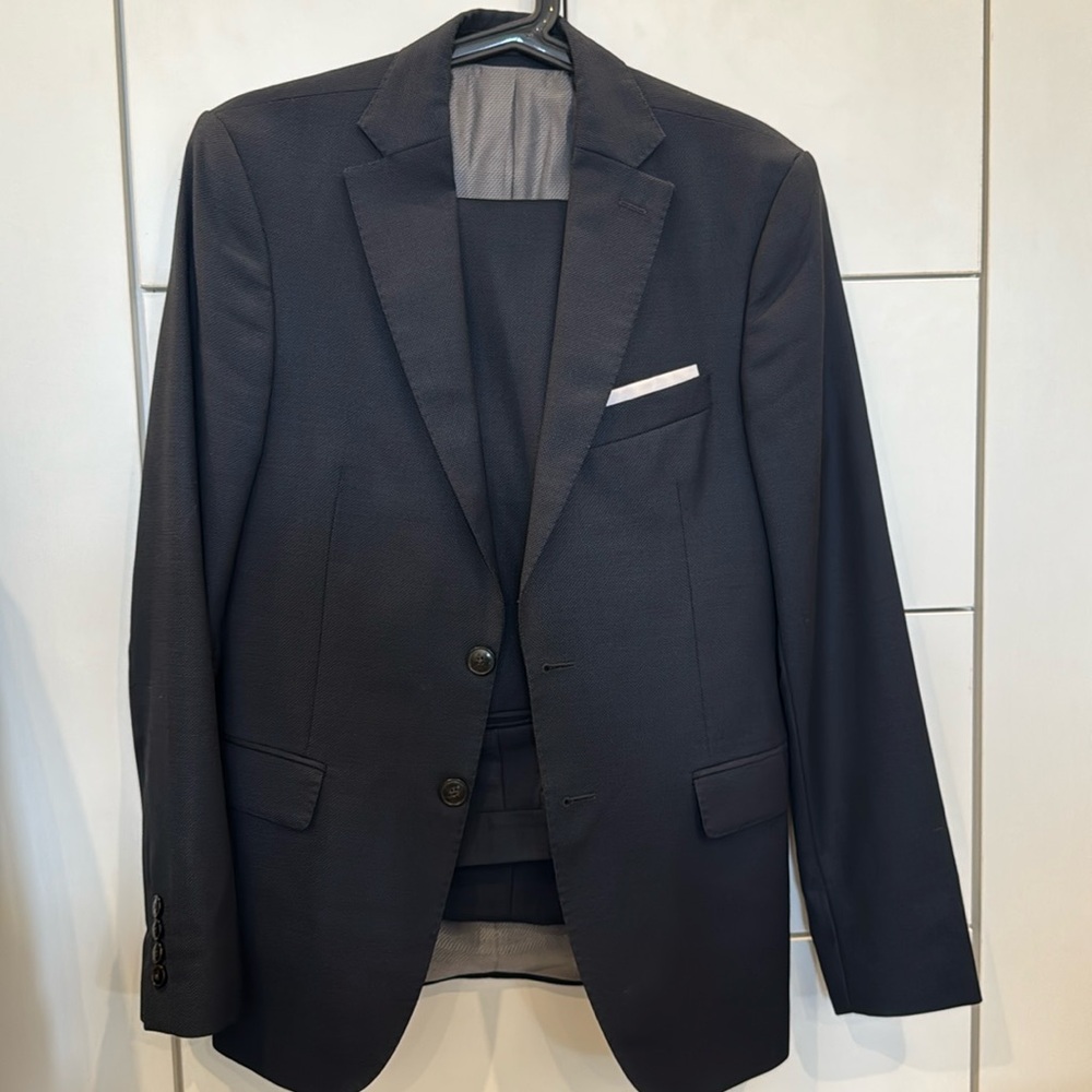 Zara suit - navy blue